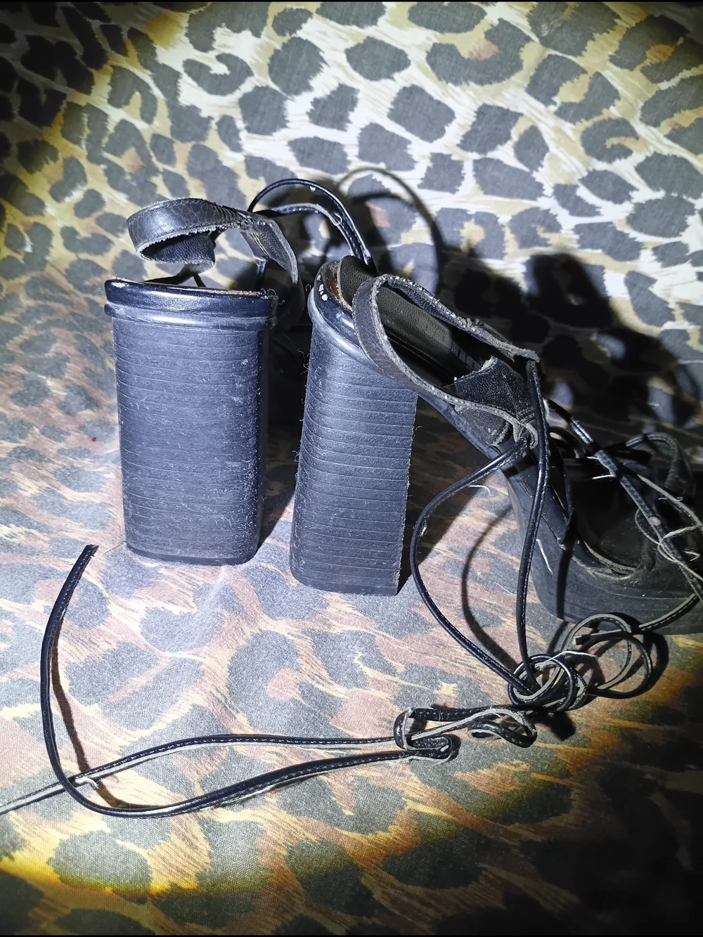 Vintage 90s Bongo Black Strappy Block Heel Platform Sandals Lace Up Square Toe